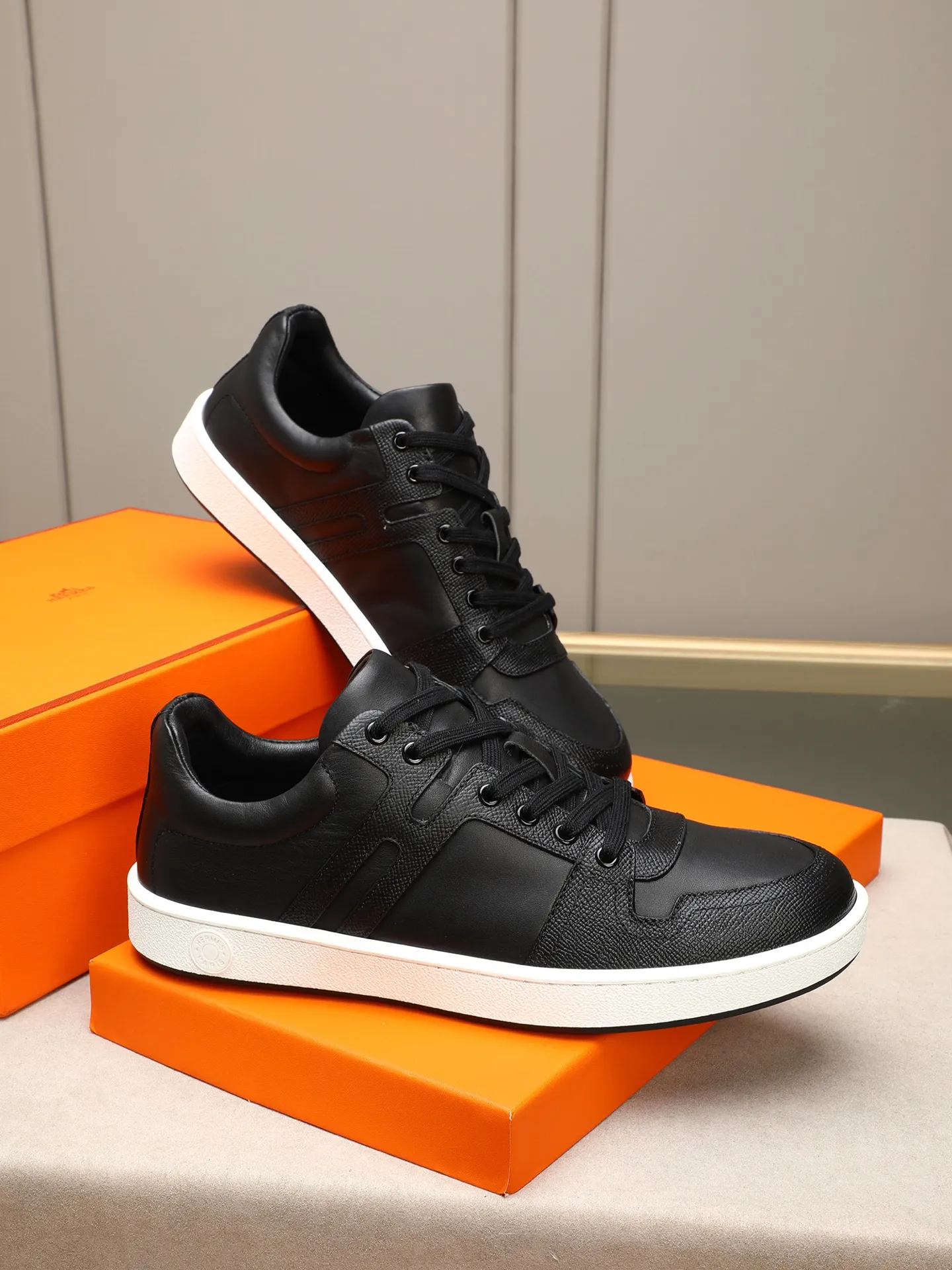 Men's shoes 💰720 [HERMES] Hermès - High-end quality original 🔍🔍🔍 casual sneakers - Upper: 🔝 Napa calfskin, shoe body sewn with brand 'H' totem - Lining: water-dyed cowhide - Outsole: original TPR. :38-44 (45, can be customized)